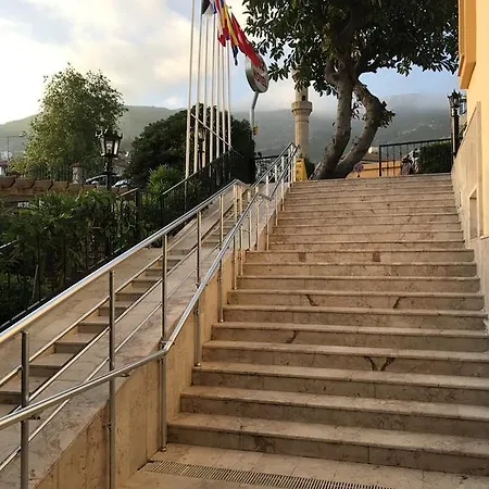 מלון Muz 3*