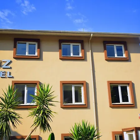Hotel Muz