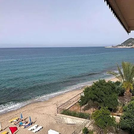 Muz Hotel