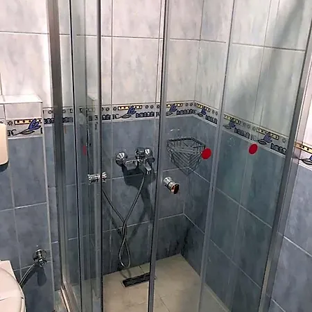 Muz Hotel 3*