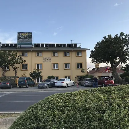 Muz Ξενοδοχείο Αλάνια