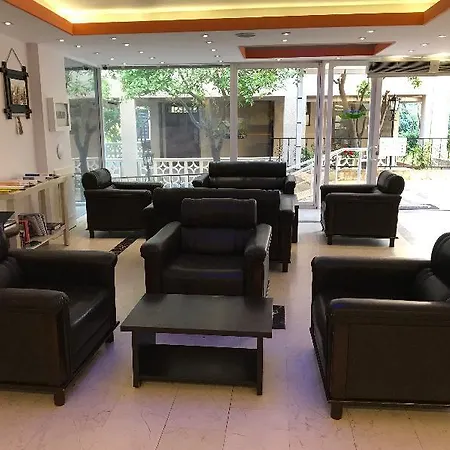 Hotel Muz 2*