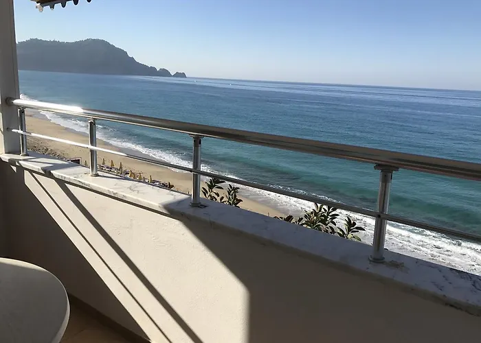 Muz 酒店 阿拉尼亚